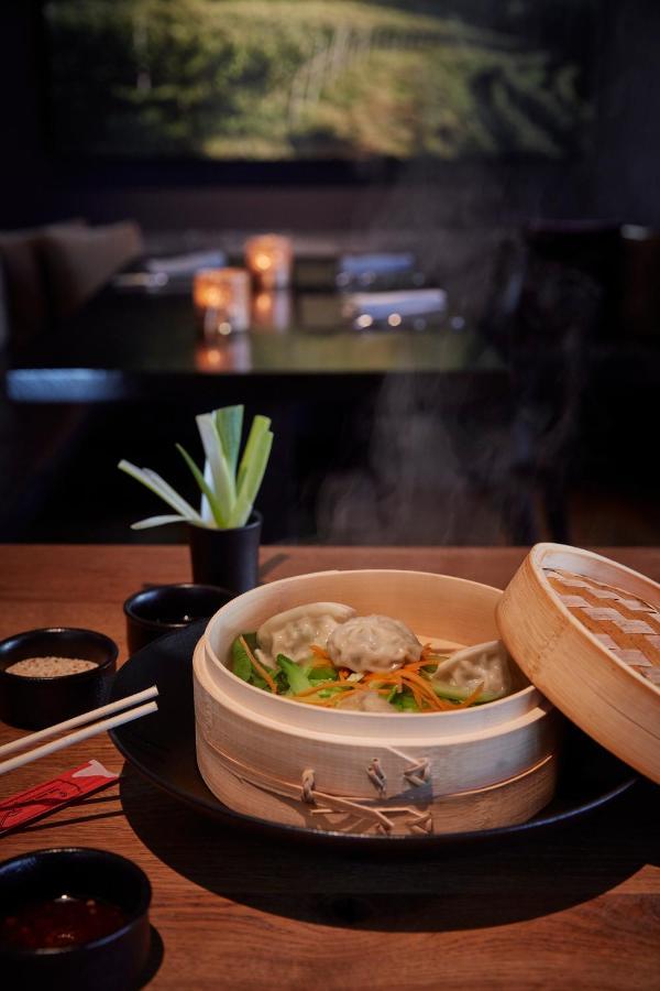 Victoria - Alpine Boutique Hotel & Fine Dining Meiringen Bagian luar foto