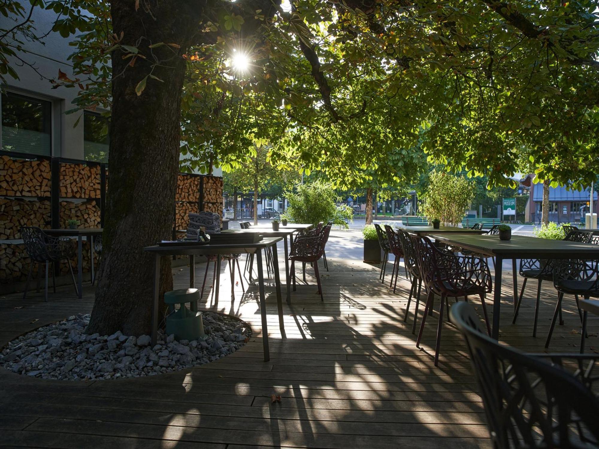 Victoria - Alpine Boutique Hotel & Fine Dining Meiringen Bagian luar foto