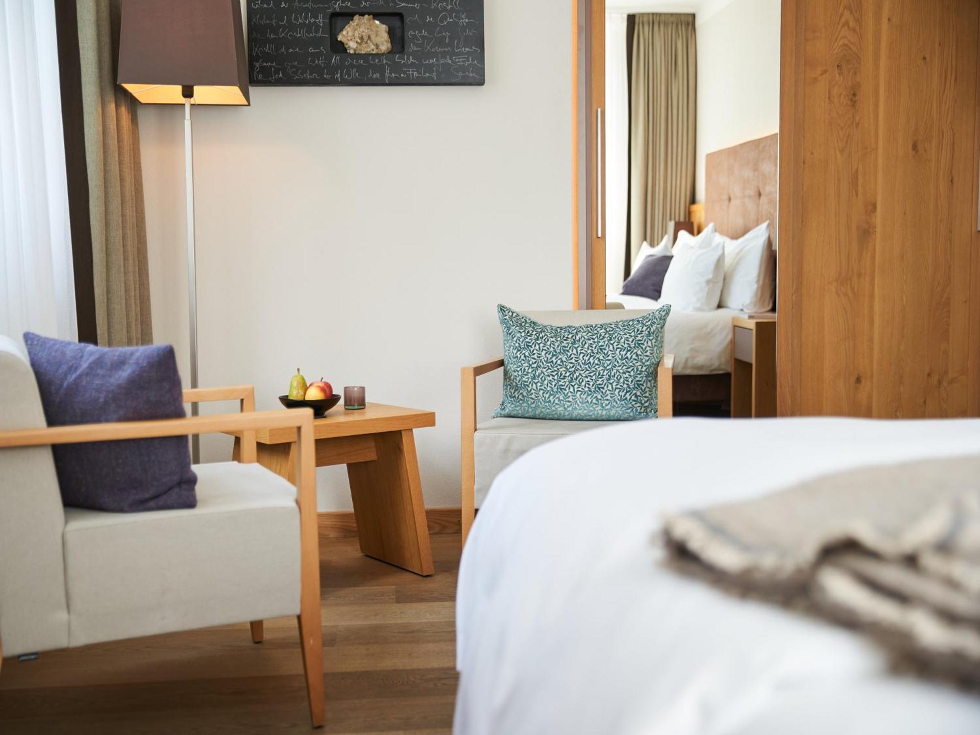 Victoria - Alpine Boutique Hotel & Fine Dining Meiringen Bagian luar foto