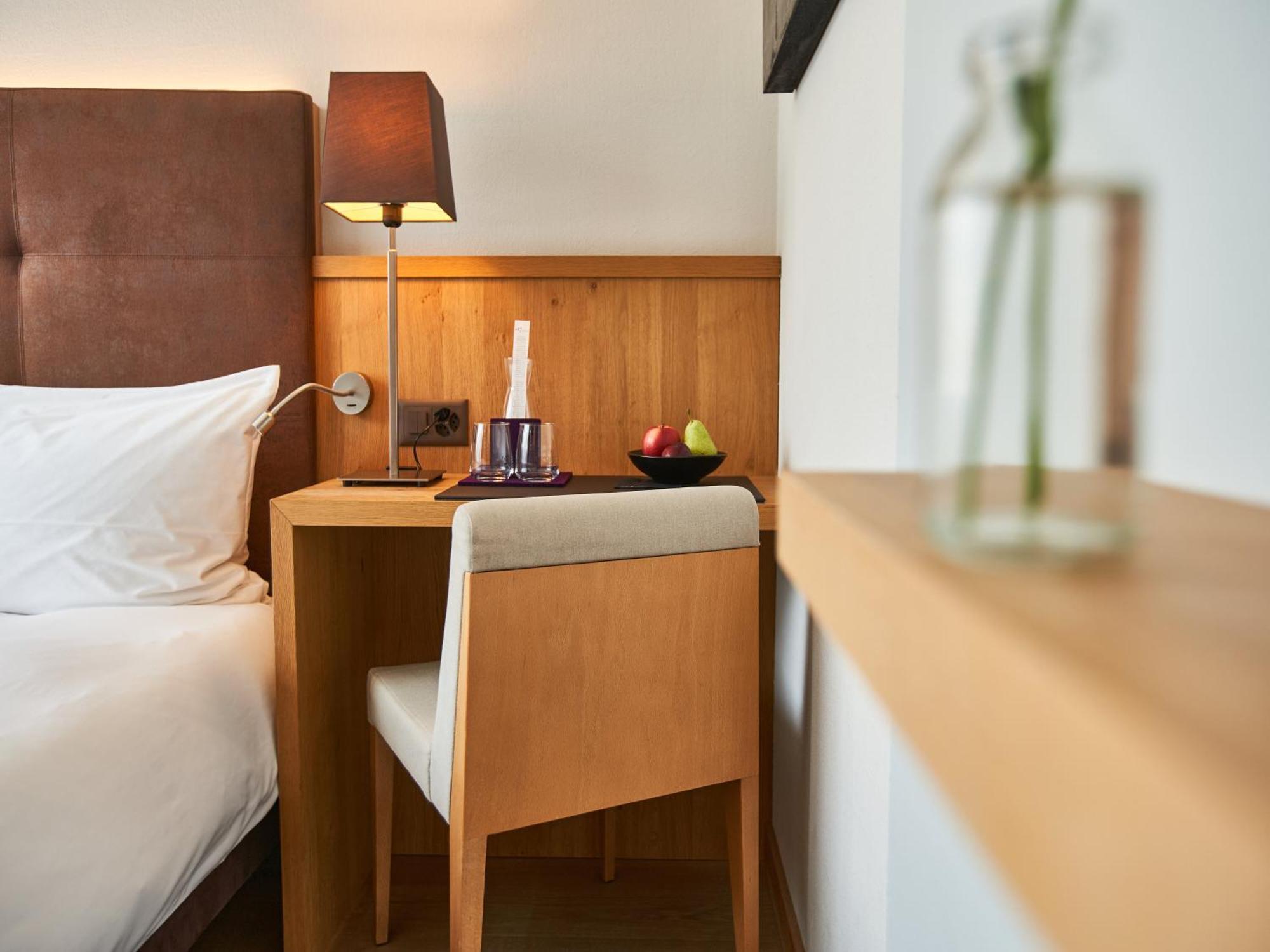 Victoria - Alpine Boutique Hotel & Fine Dining Meiringen Bagian luar foto