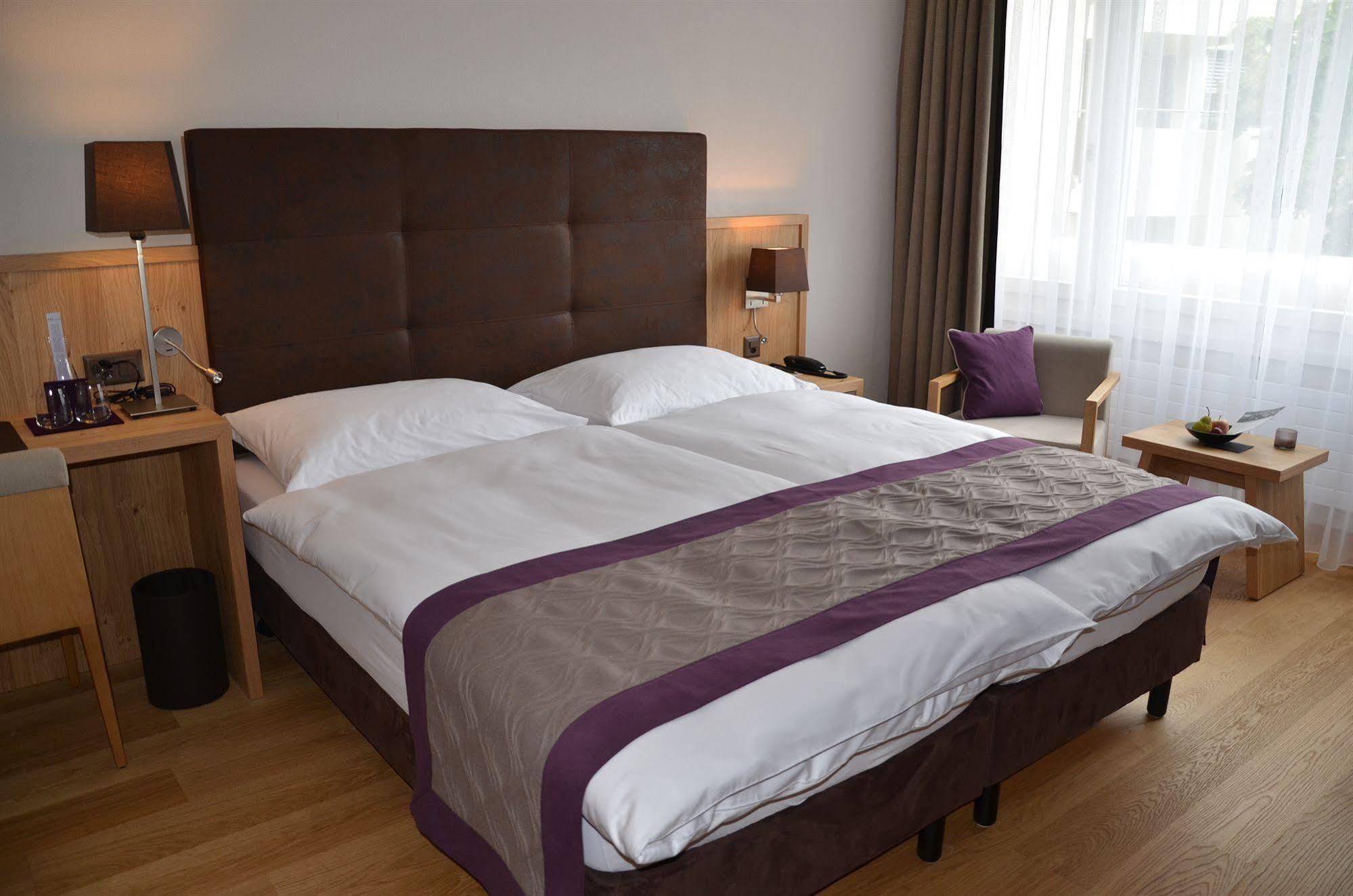Victoria - Alpine Boutique Hotel & Fine Dining Meiringen Bagian luar foto